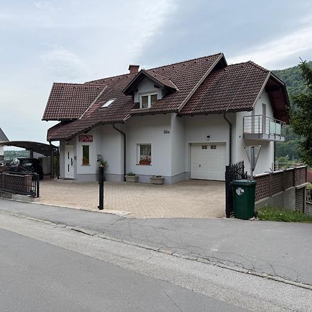 Hotel Rezidenca Ervin Jesenice Zewnętrze zdjęcie