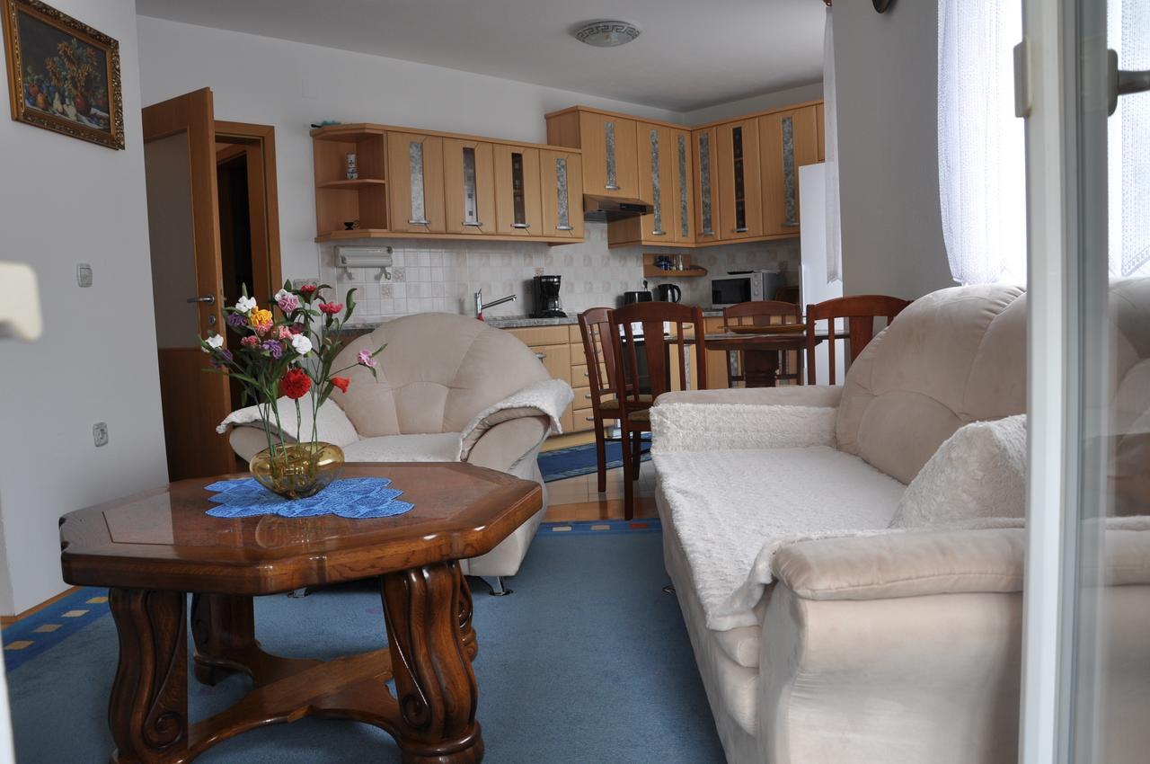 Hotel Rezidenca Ervin Jesenice Zewnętrze zdjęcie