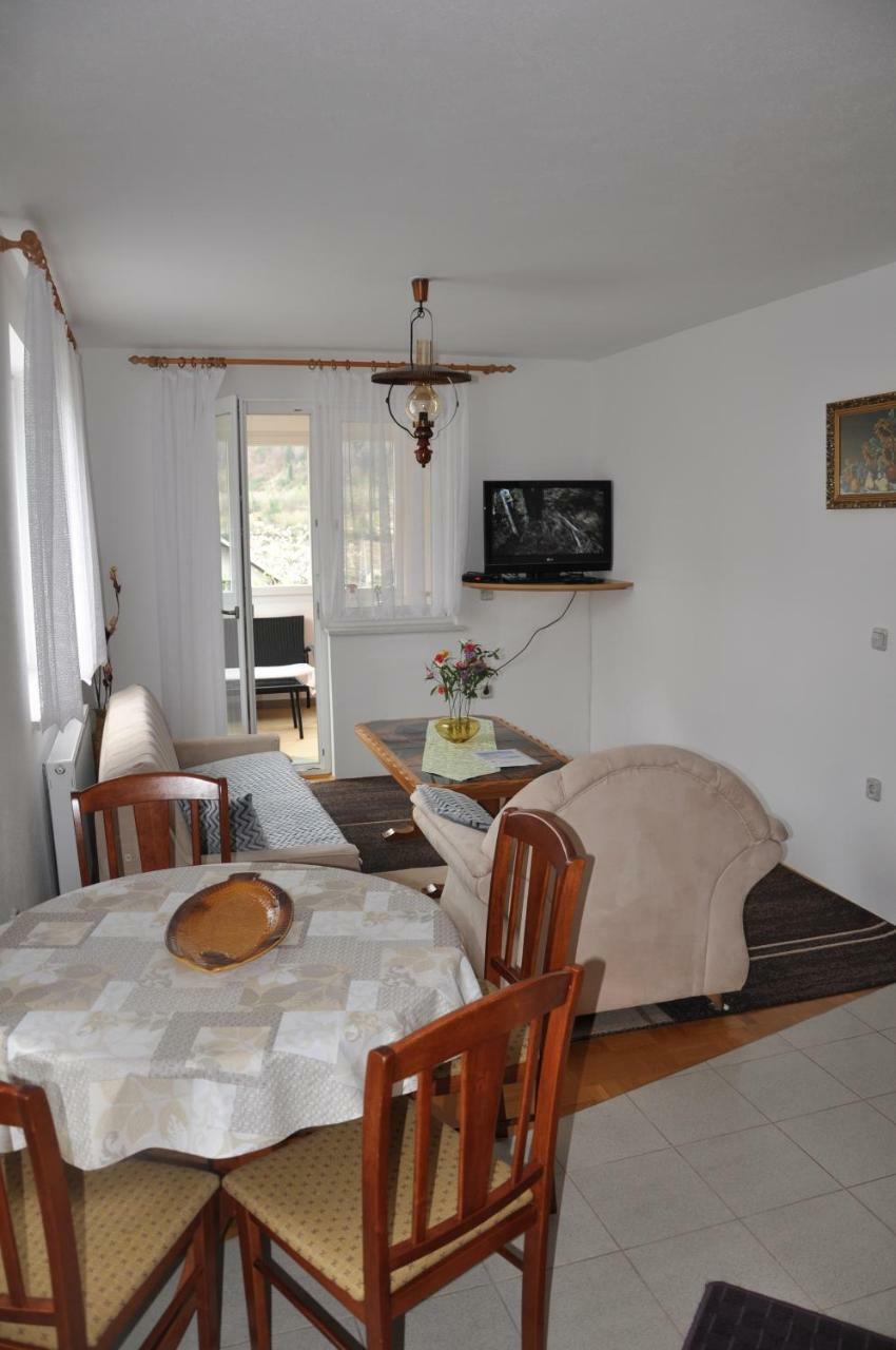 Hotel Rezidenca Ervin Jesenice Zewnętrze zdjęcie