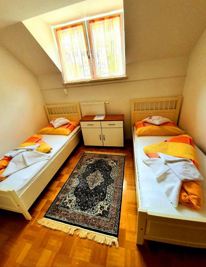 Hotel Rezidenca Ervin Jesenice Pokój zdjęcie