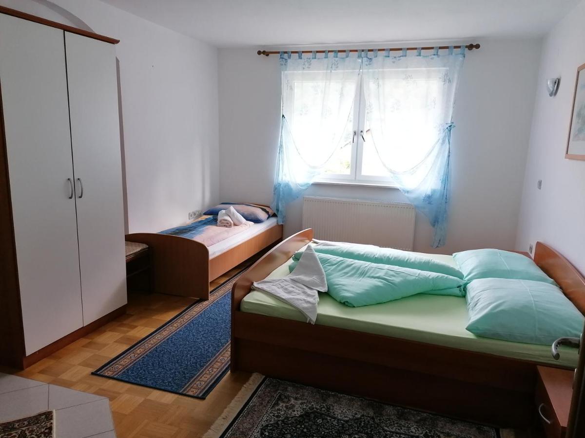 Hotel Rezidenca Ervin Jesenice Zewnętrze zdjęcie