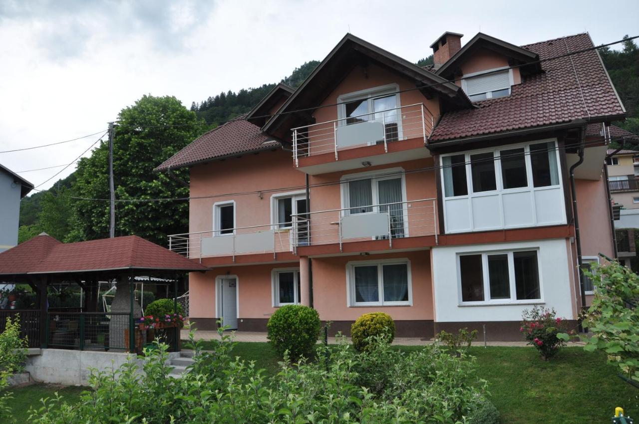 Hotel Rezidenca Ervin Jesenice Zewnętrze zdjęcie