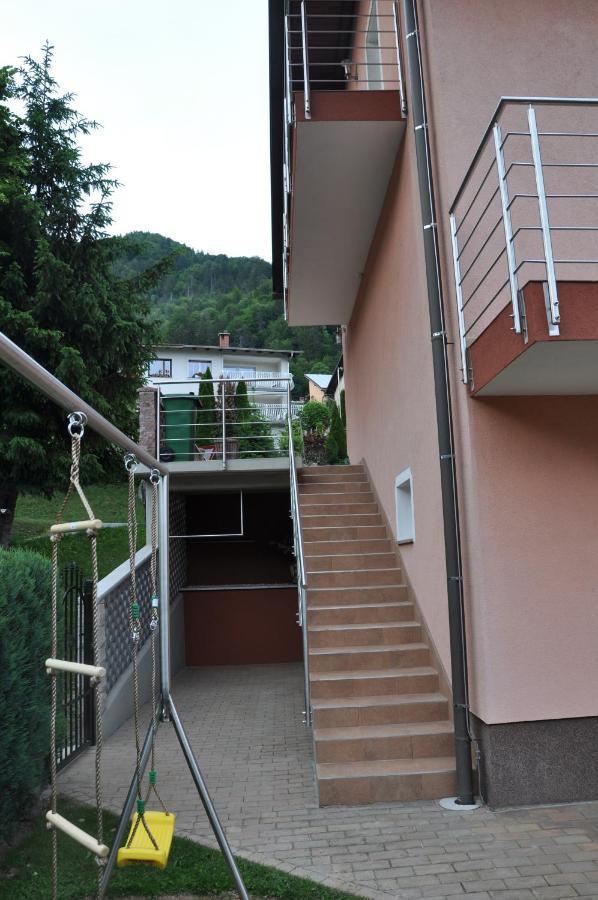 Hotel Rezidenca Ervin Jesenice Zewnętrze zdjęcie
